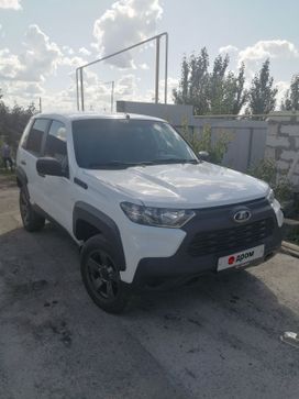 SUV   Chevrolet Niva 2021 , 1100000 , 