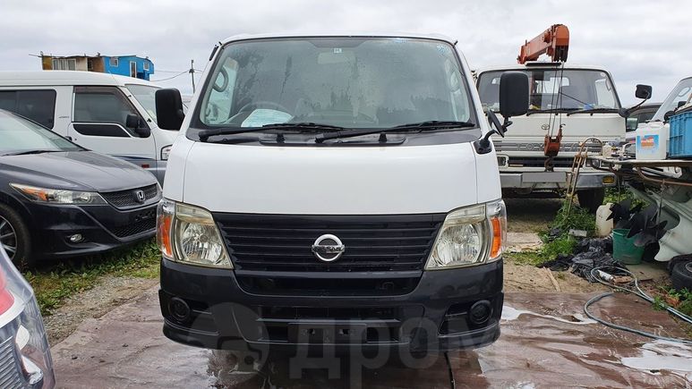    Nissan Caravan 2007 , 360000 , 