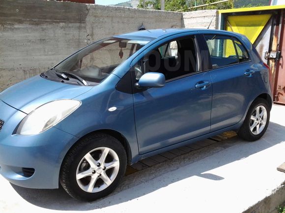  Toyota Yaris 2006 , 400000 , 