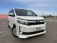    Toyota Voxy 2015 , 1760000 , 