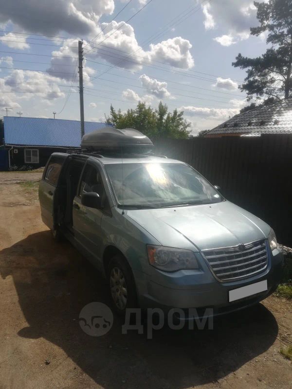    Chrysler Town and Country 2007 , 770000 , 