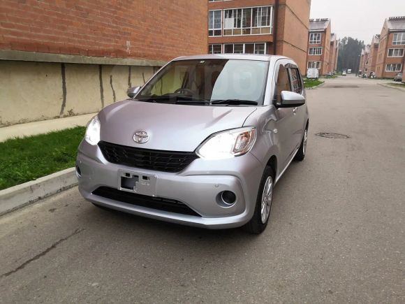  Toyota Passo 2017 , 560000 , 