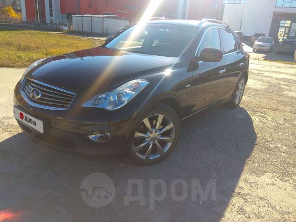 SUV   Infiniti QX50 2013 , 2100000 , 