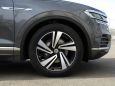 SUV   Volkswagen Touareg 2019 , 5345000 , 