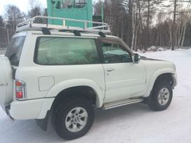 SUV   Nissan Safari 2001 , 650000 ,  