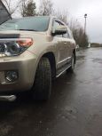 SUV   Toyota Land Cruiser 2010 , 2100000 , 