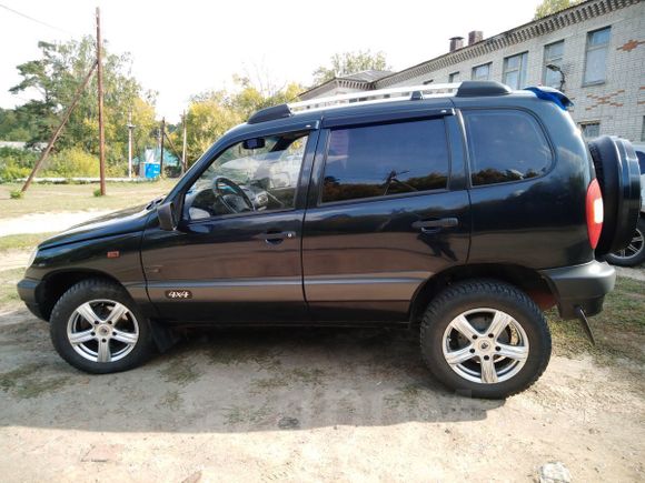 SUV   Chevrolet Niva 2007 , 210000 , 