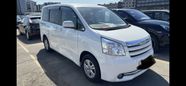    Toyota Noah 2009 , 1190000 , 