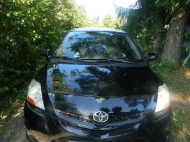  Toyota Yaris 2006 , 420000 , 