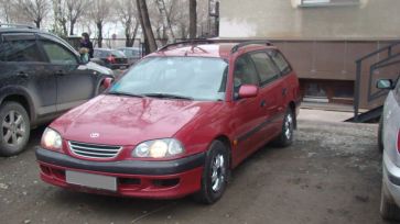  Toyota Avensis 1999 , 200000 , 