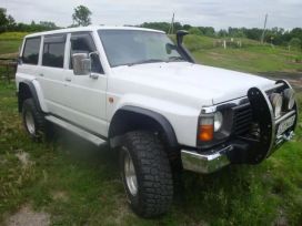 SUV   Nissan Safari 1992 , 600000 , 