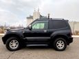  3  Mitsubishi Pajero 2000 , 510000 , 