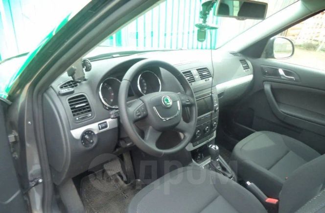 SUV   Skoda Yeti 2013 , 500000 , 