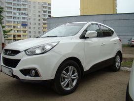 SUV   Hyundai ix35 2011 , 820000 , 