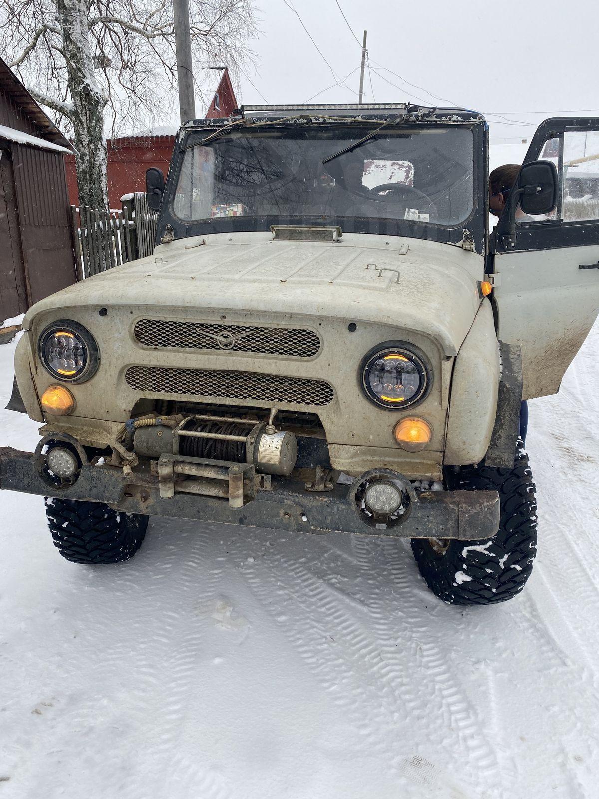 УАЗ 3151 1997 в Кизеле, Продам УАЗ в хорошем состоянии, серый, МКПП, 4wd,  бензин, комплектация 2.5 MT