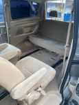    Nissan Serena 2002 , 595000 , 