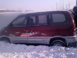    Nissan Serena 1993 , 100000 , 