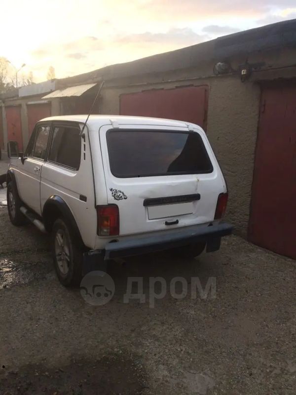 SUV    4x4 2121  1993 , 115000 , 