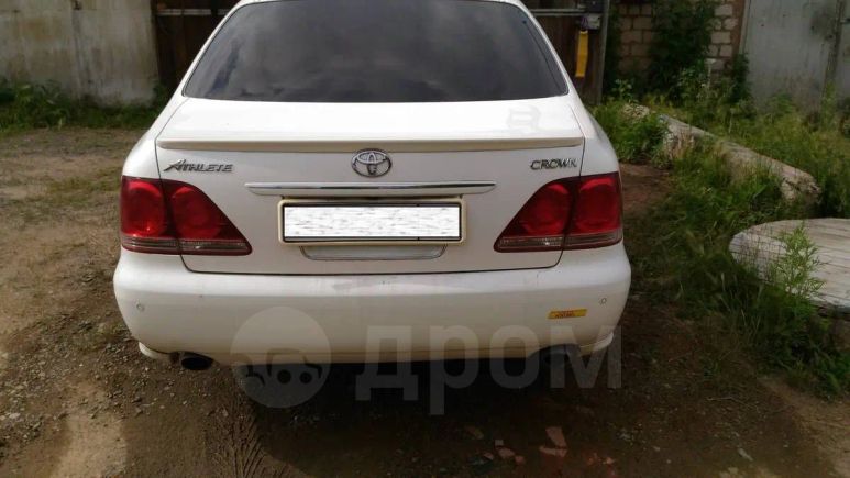  Toyota Crown 2004 , 240000 , 