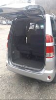    Toyota Noah 2005 , 460000 , 