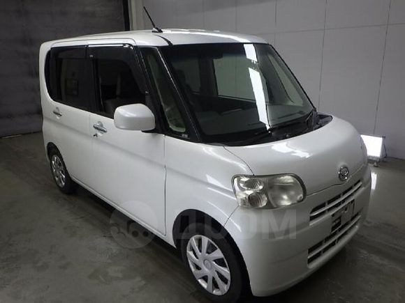  Daihatsu Tanto 2013 , 390000 , 