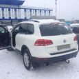 SUV   Volkswagen Touareg 2011 , 1350000 , 