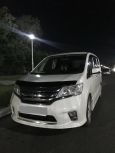    Nissan Serena 2010 , 820000 , 