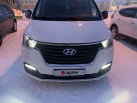    Hyundai H1 2020 , 2500000 ,  