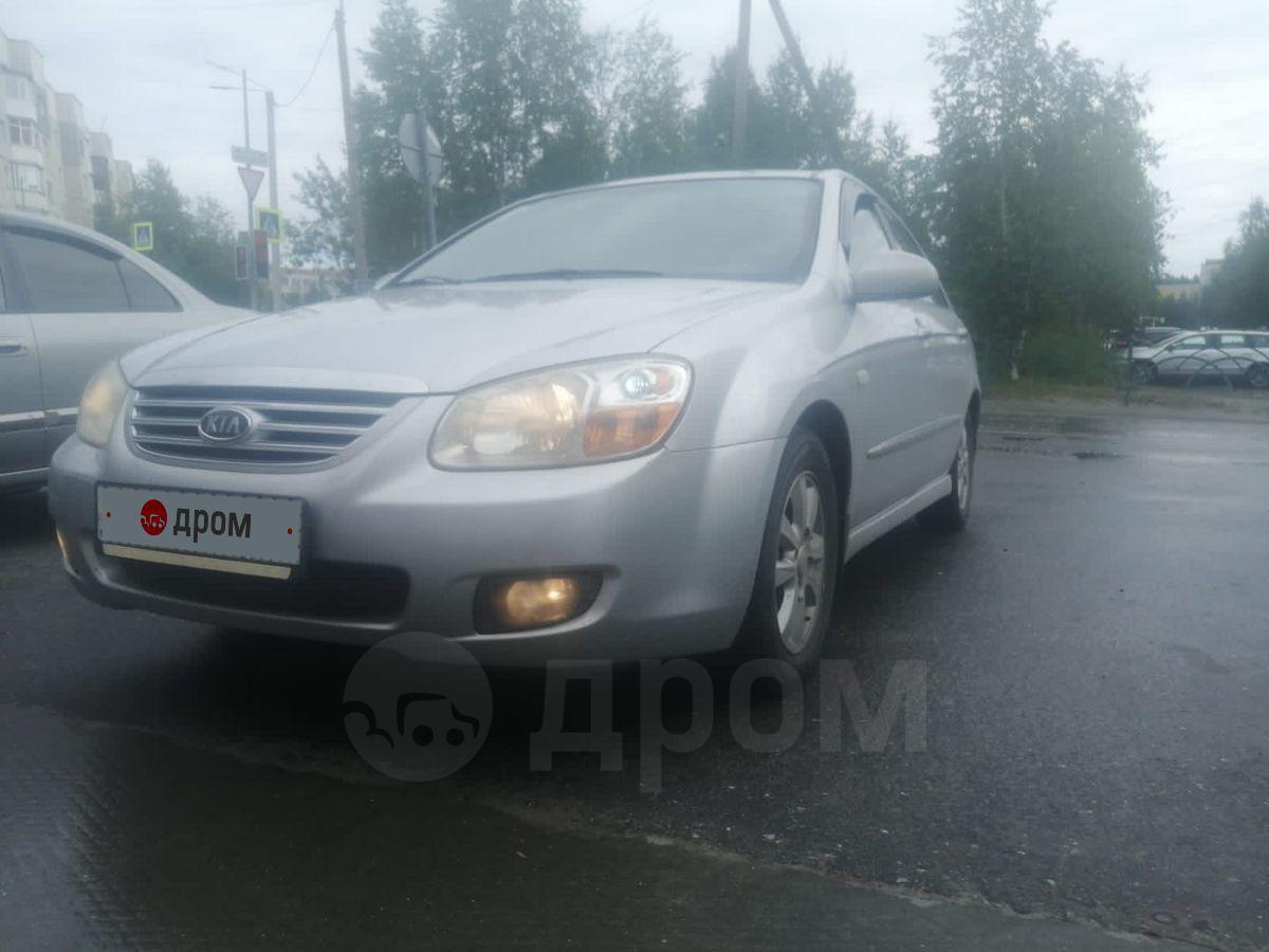 Kia Cerato 2007 в Ноябрьске, Состояние Машины отличное сел поехал, есть  автозапуск и вебасто, бензин, седан, 1.6 литра, механика, цена 390  тыс.руб., серебристый