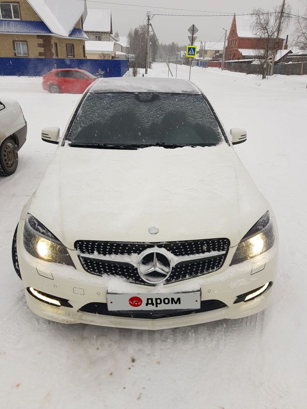  Mercedes-Benz C-Class 2010 , 700000 , 