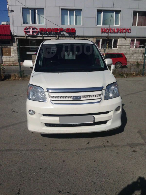    Toyota Noah 2005 , 420000 , 