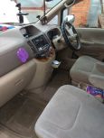    Nissan Serena 2002 , 380000 , 