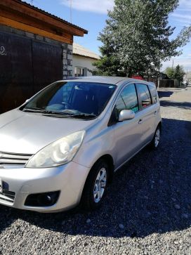 Nissan Note 2010 , 395000 , -