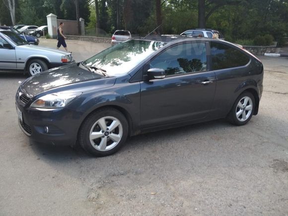  3  Ford Focus 2008 , 300000 , 