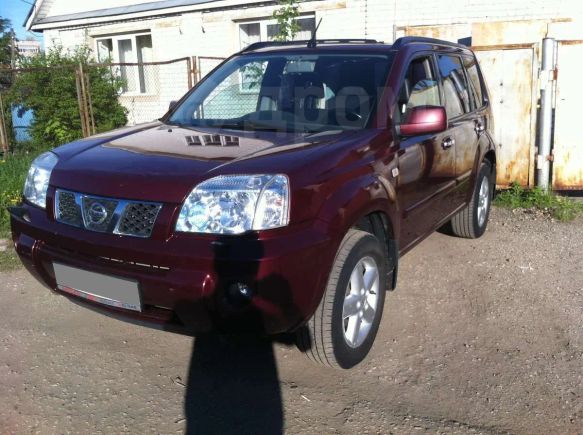 SUV   Nissan X-Trail 2004 , 520000 , 