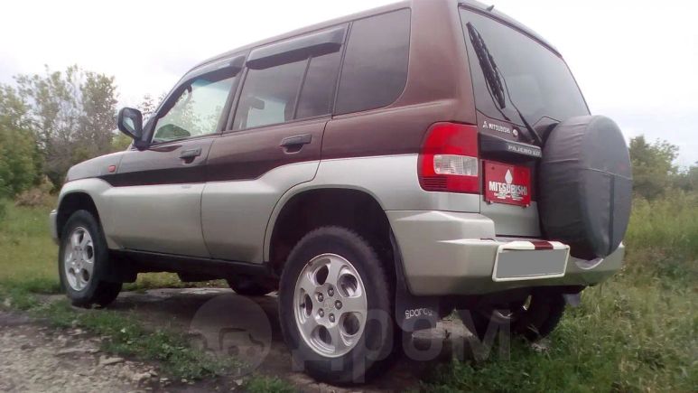 SUV   Mitsubishi Pajero iO 1999 , 299000 , 