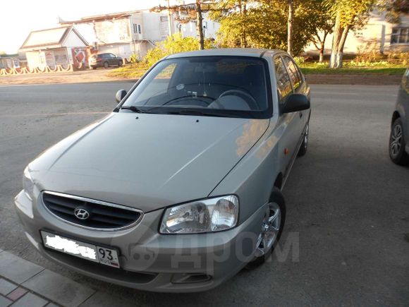 Hyundai Accent 2010 , 345000 , 