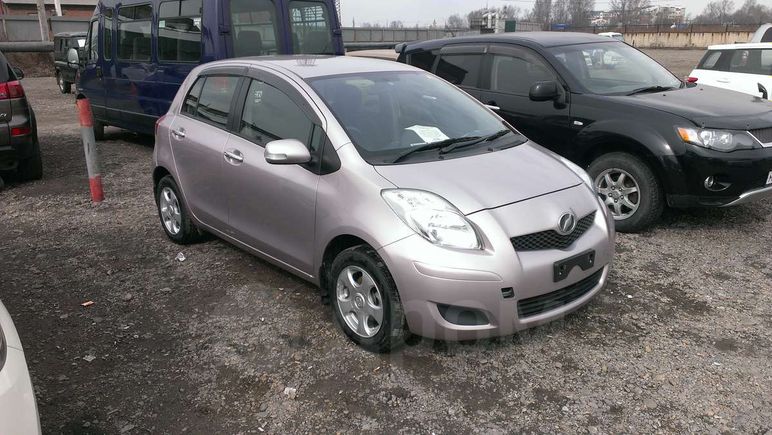  Toyota Vitz 2010 , 365000 , 