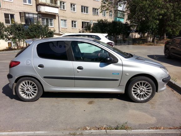  Peugeot 206 2002 , 125000 , 