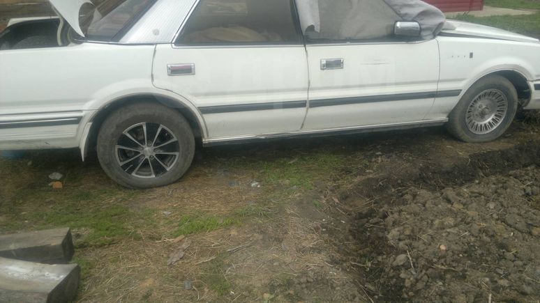  Toyota Crown 1985 , 45000 , 