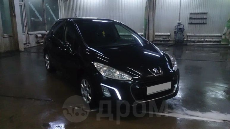  Peugeot 308 2011 , 399000 , 