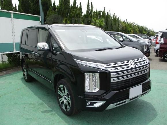    Mitsubishi Delica D:5 2017 , 1295000 , 