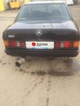  Mercedes-Benz 190 1983 , 100000 , 
