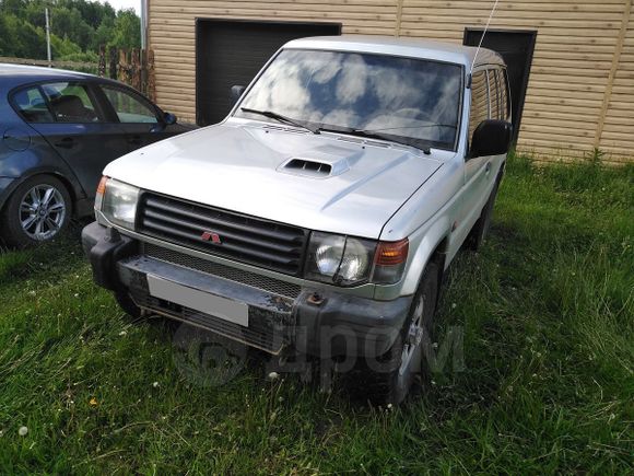 SUV   Mitsubishi Pajero 1997 , 100000 , 