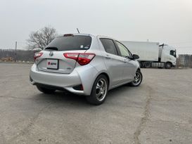  Toyota Vitz 2017 , 1070000 , 