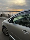    Toyota Ipsum 2002 , 700000 , -