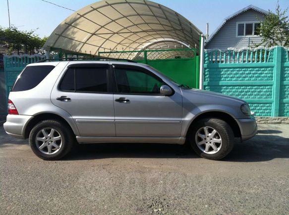 SUV   Mercedes-Benz M-Class 2004 , 700000 , 