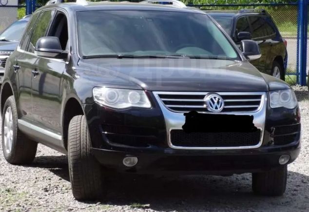 SUV   Volkswagen Touareg 2008 , 1240000 , 