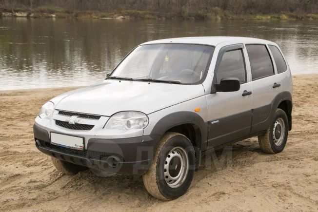 SUV   Chevrolet Niva 2010 , 260000 , 