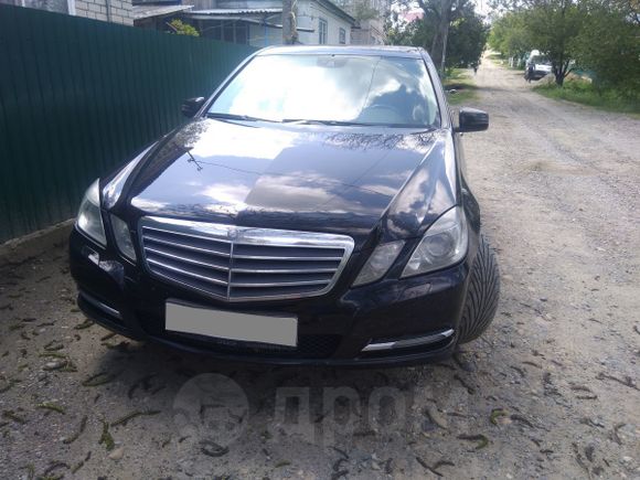  Mercedes-Benz E-Class 2012 , 900000 , 